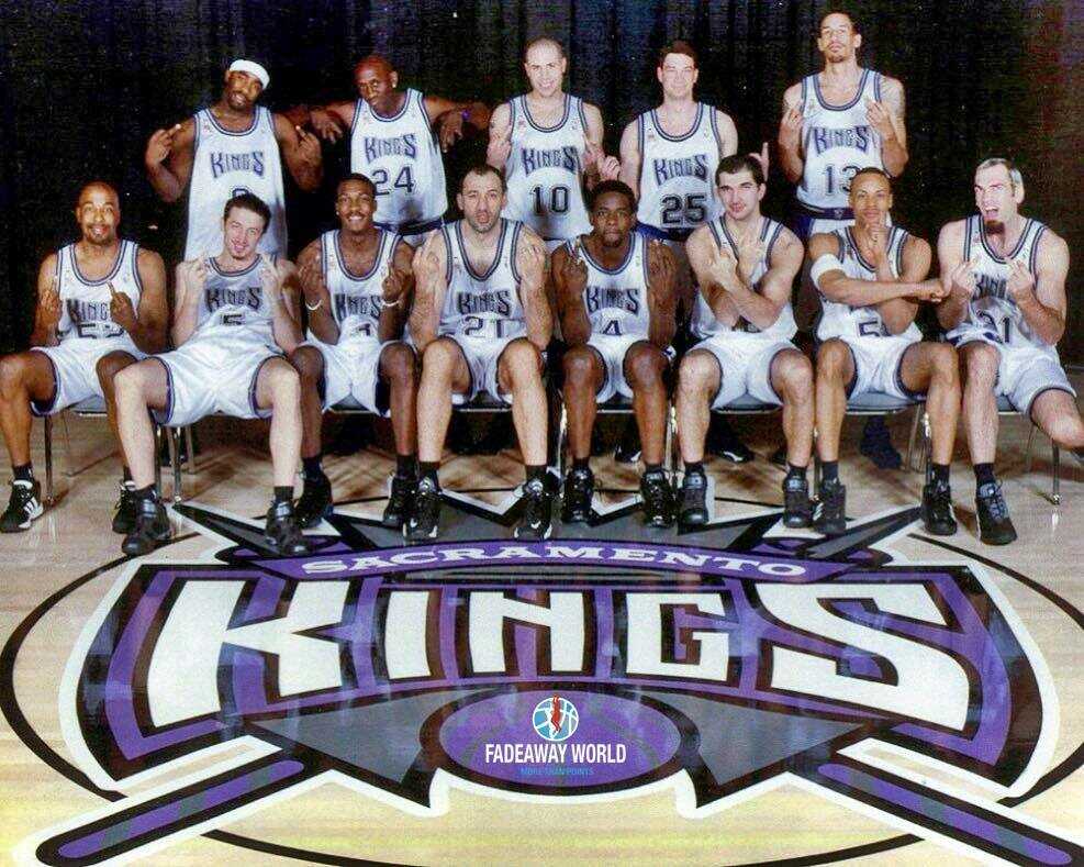 The 2002 Sacramento Kings NBA baskebtall team